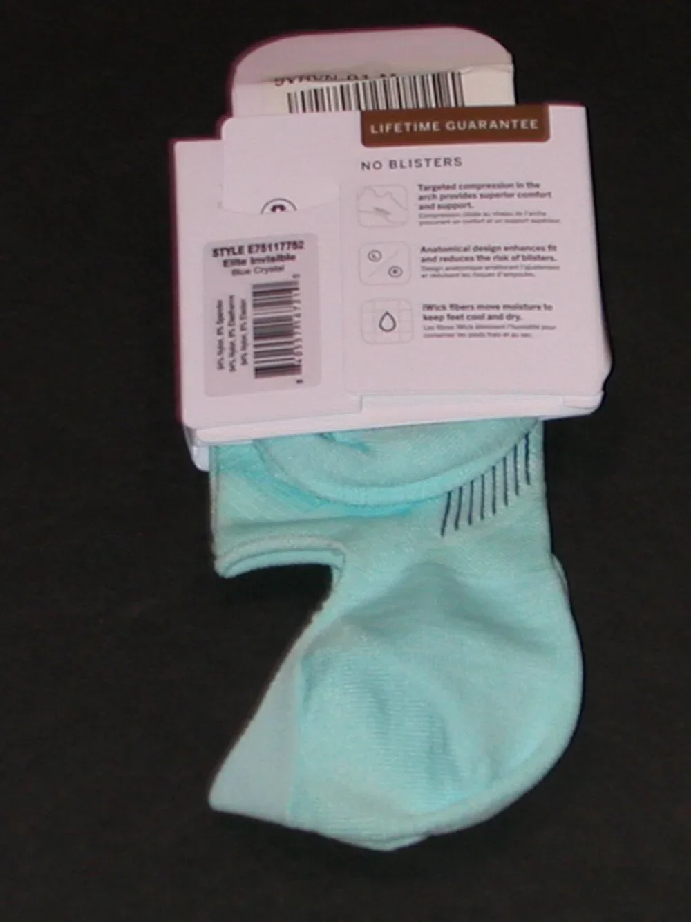 Feetures Elite Ultra Light Invisible Socks Women's Medium NWT Blue Crystal